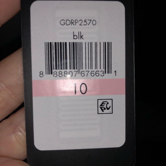 NWT Guess LBD. Size 10 - Picture 2 of 3